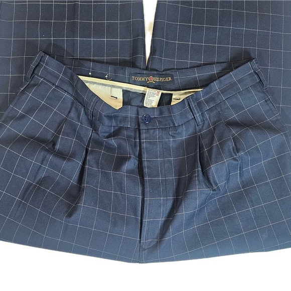 Tommy Hilfiger Pants Mens 36x30 Navy Blue Check Plaid Pleat Front Dress Trousers - Picture 4 of 7